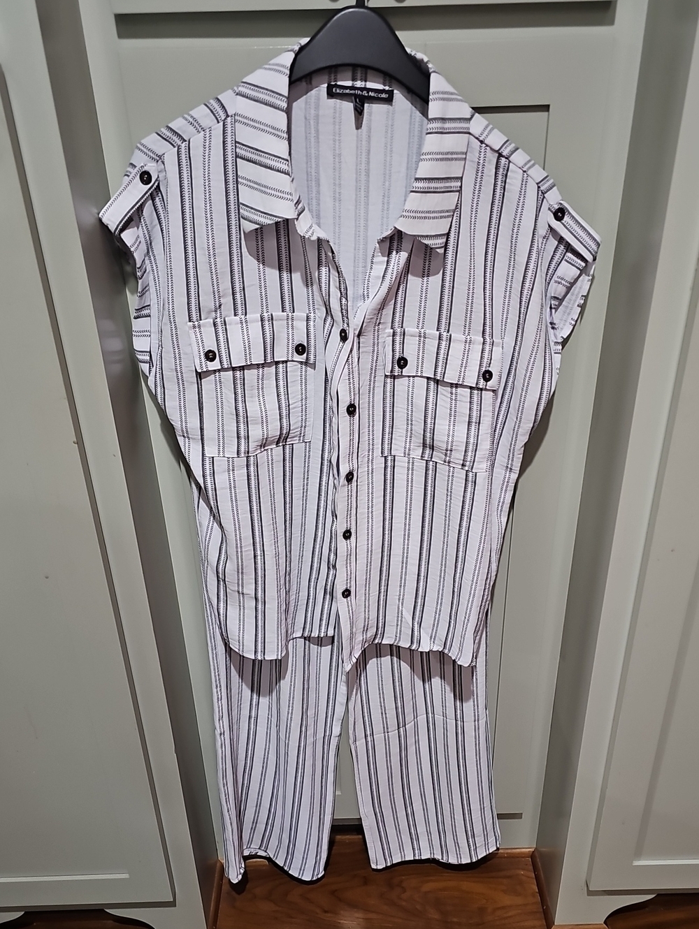 Striped White & Black Button-Front  Pant Set